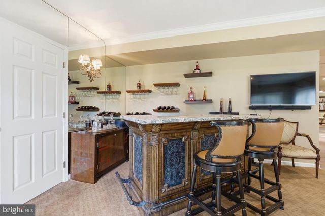 10 RIDERS RUN, Newtown Square, PA 19073