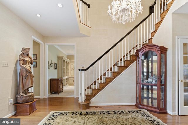 10 RIDERS RUN, Newtown Square, PA 19073
