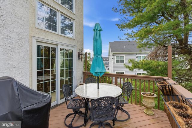 10 RIDERS RUN, Newtown Square, PA 19073