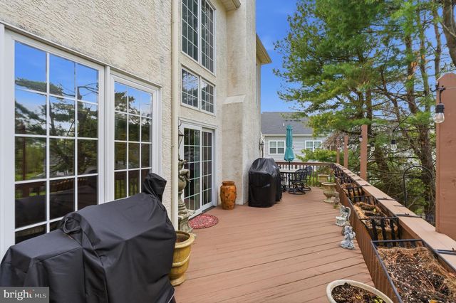 10 RIDERS RUN, Newtown Square, PA 19073
