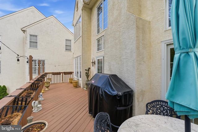 10 RIDERS RUN, Newtown Square, PA 19073