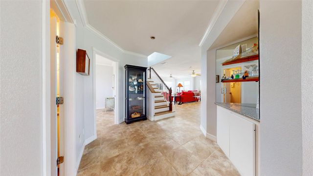 816 Pinata Drive, Crystal Beach, TX 77650