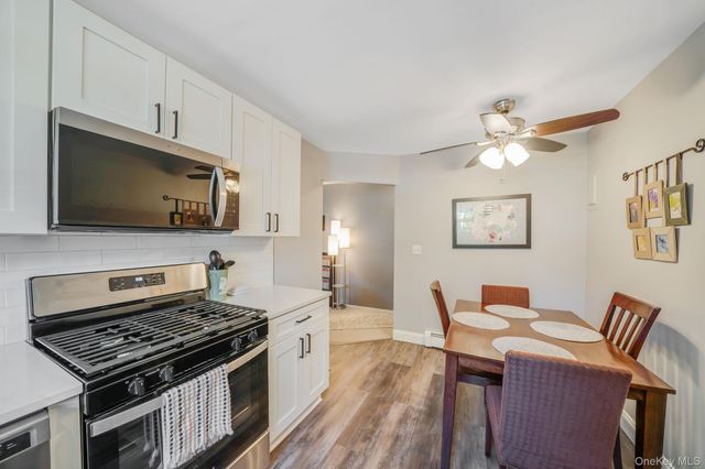 35 Fairharbor Drive 35, Patchogue, NY 11772