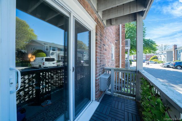 35 Fairharbor Drive 35, Patchogue, NY 11772
