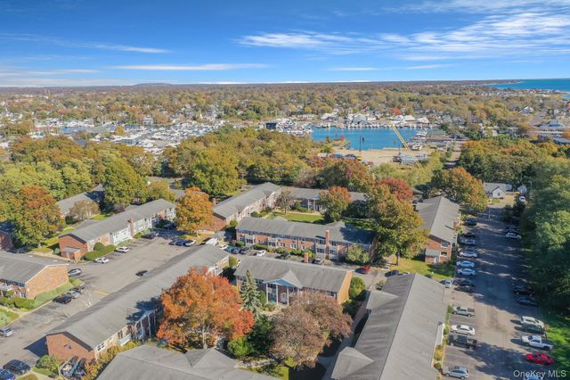 35 Fairharbor Drive 35, Patchogue, NY 11772