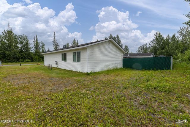 143 Lord Baranof Street, Soldotna, AK 99669