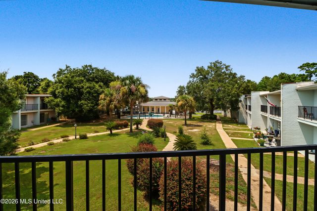 3230 Cumberland Road, 42, Ocean Springs, MS 39564