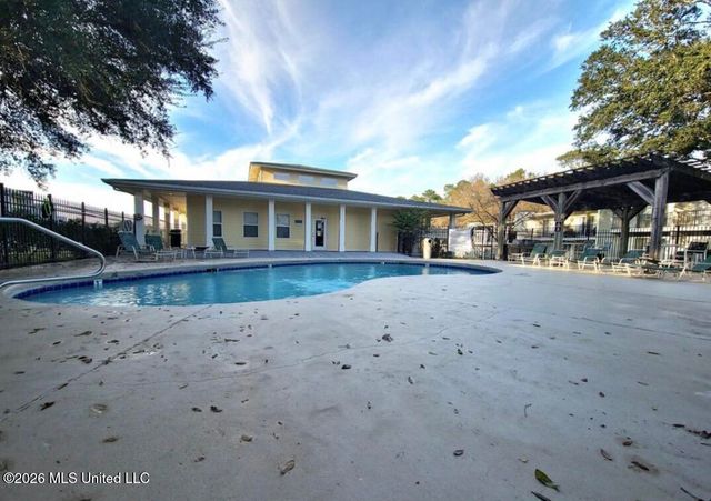 3230 Cumberland Road, 42, Ocean Springs, MS 39564