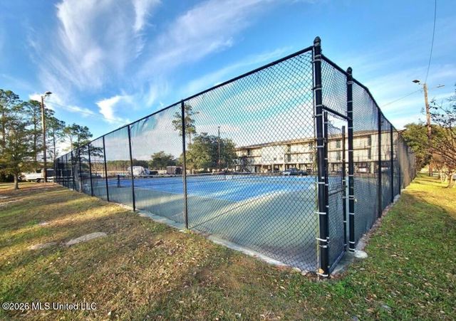 3230 Cumberland Road, 42, Ocean Springs, MS 39564