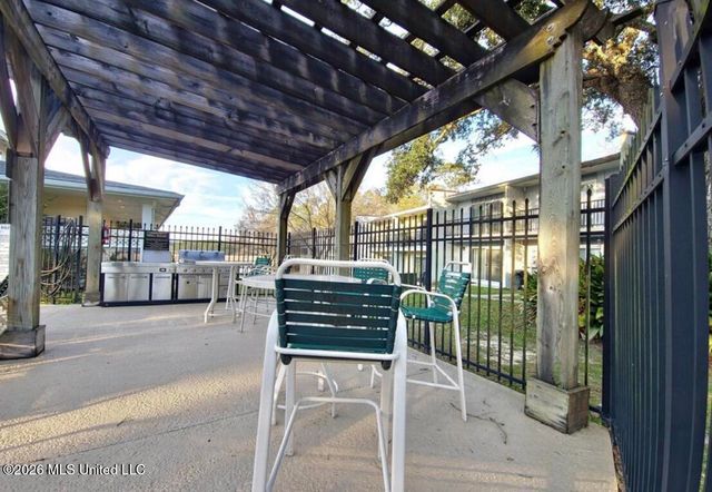 3230 Cumberland Road, 42, Ocean Springs, MS 39564