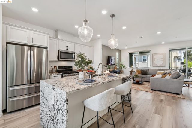 24157 Amaranth Loop, Hayward, CA 94541