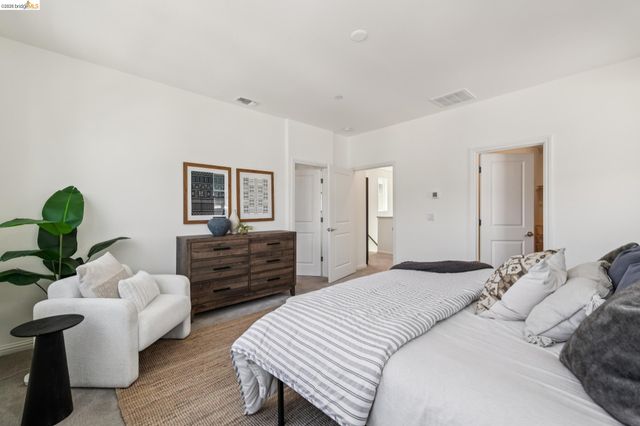 24157 Amaranth Loop, Hayward, CA 94541