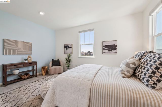 24157 Amaranth Loop, Hayward, CA 94541