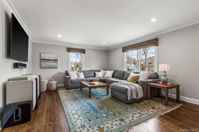 50 Bates Road, Harrison, NY 10528