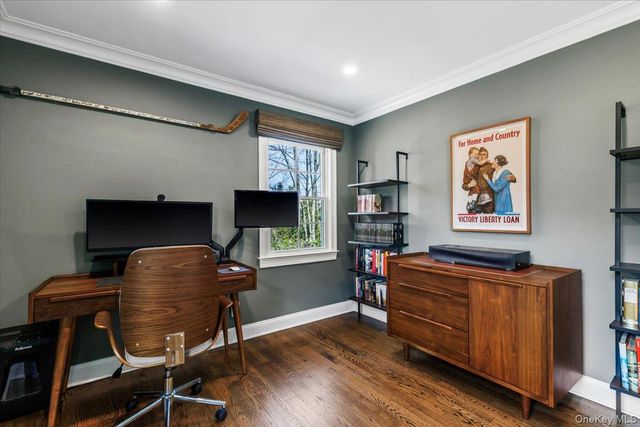 50 Bates Road, Harrison, NY 10528