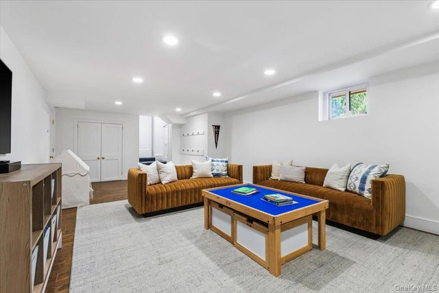 50 Bates Road, Harrison, NY 10528