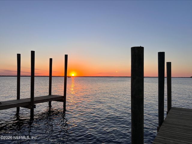 244 OAKMOSS Drive, St. Johns, FL 32259