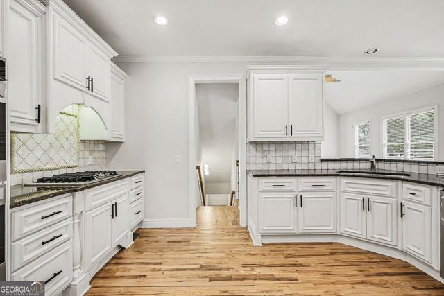 4621 Chartwell Chase Court, Flowery Branch, GA 30542