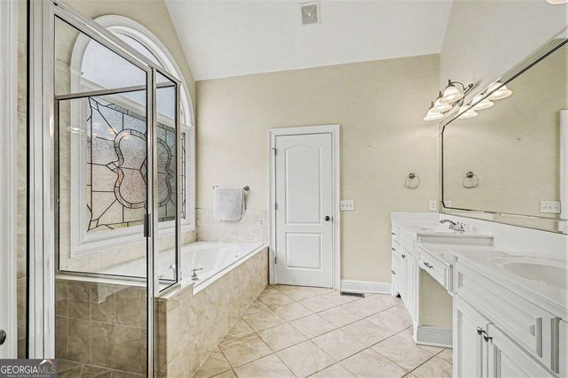 4621 Chartwell Chase Court, Flowery Branch, GA 30542