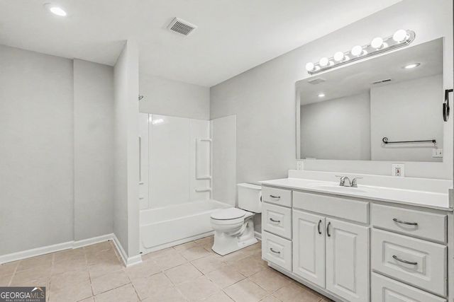 4621 Chartwell Chase Court, Flowery Branch, GA 30542