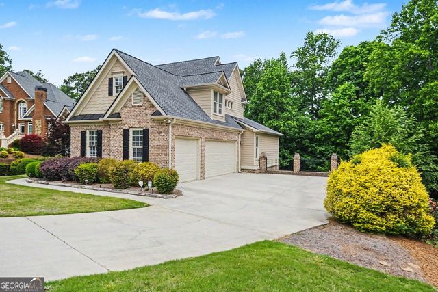 4621 Chartwell Chase Court, Flowery Branch, GA 30542