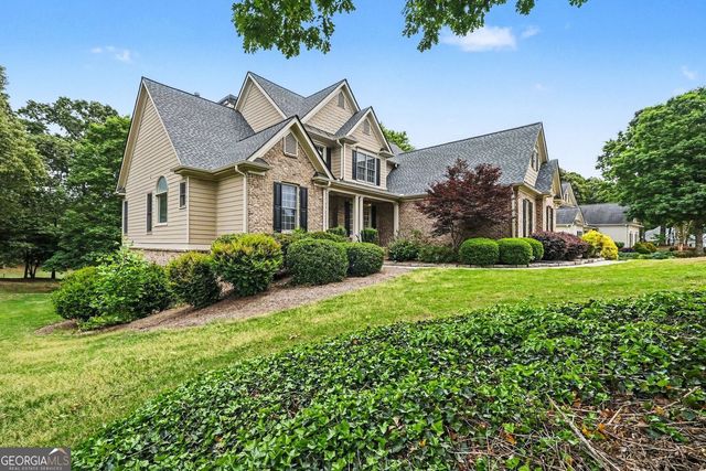 4621 Chartwell Chase Court, Flowery Branch, GA 30542