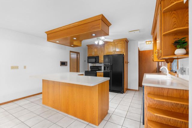 E4568 COUNTY ROAD C, Marion, WI 54950
