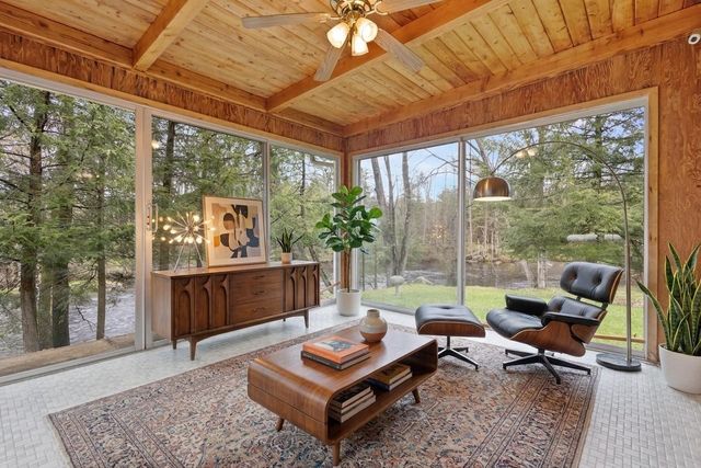 E4568 COUNTY ROAD C, Marion, WI 54950