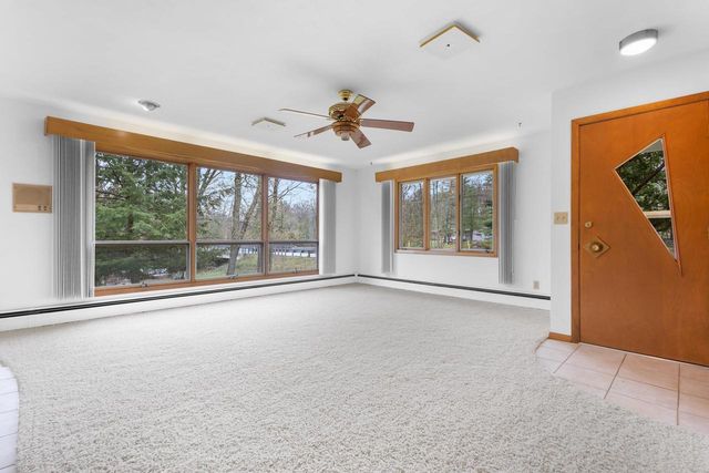 E4568 COUNTY ROAD C, Marion, WI 54950
