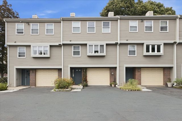 174 Adams Street 2, Newton, MA 02458