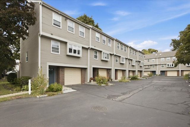 174 Adams Street 2, Newton, MA 02458
