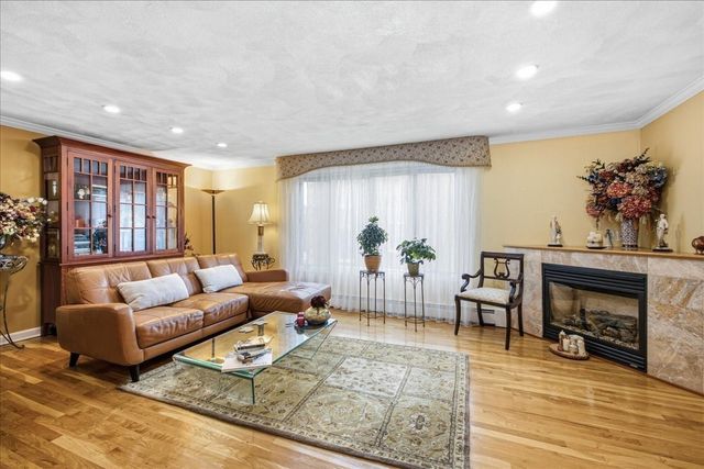 174 Adams Street 2, Newton, MA 02458