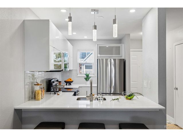 7474 E Arkansas Ave 11-10, Denver, CO 80231