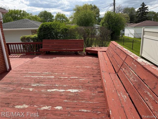 25653 Palomino Drive, Warren, MI 48089