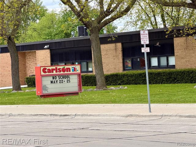 25653 Palomino Drive, Warren, MI 48089