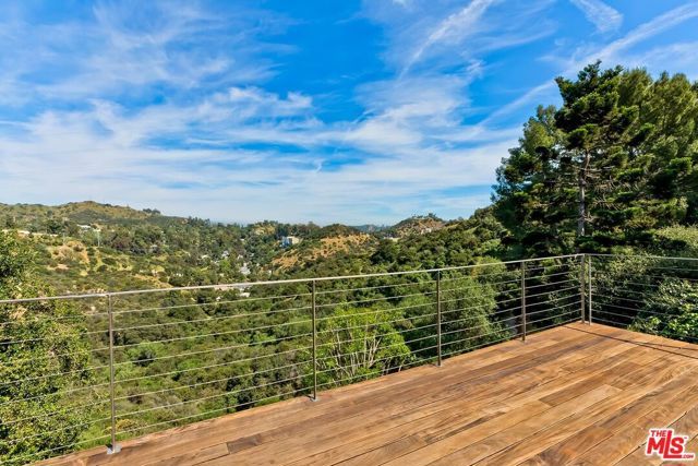 2670 CARMAR Drive, Los Angeles, CA 90046