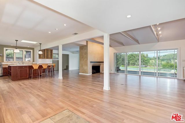 2670 CARMAR Drive, Los Angeles, CA 90046