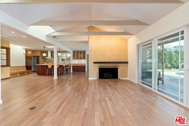 2670 CARMAR Drive, Los Angeles, CA 90046