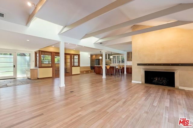 2670 CARMAR Drive, Los Angeles, CA 90046