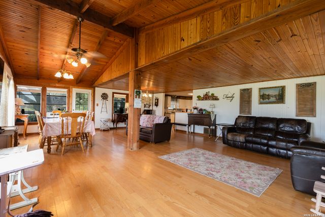 235 County Road 7712, Devine, TX 78016