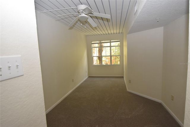 2402 W AZEELE STREET 426, Tampa, FL 33609