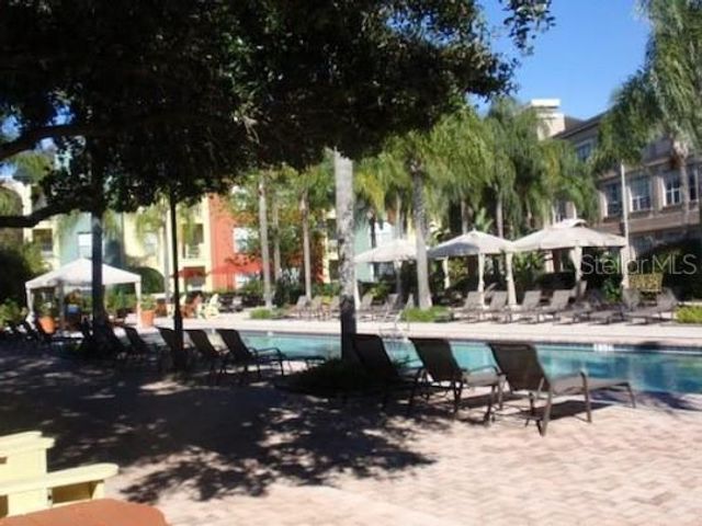 2402 W AZEELE STREET 426, Tampa, FL 33609