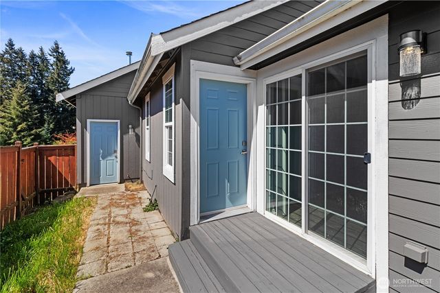 5501 Hamptons Street SE, Olympia, WA 98501