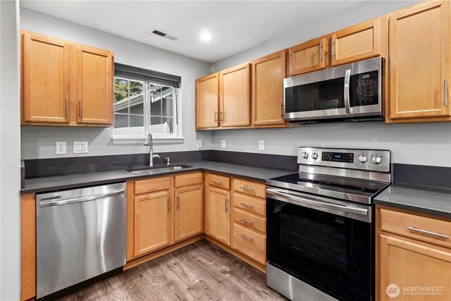 5501 Hamptons Street SE, Olympia, WA 98501