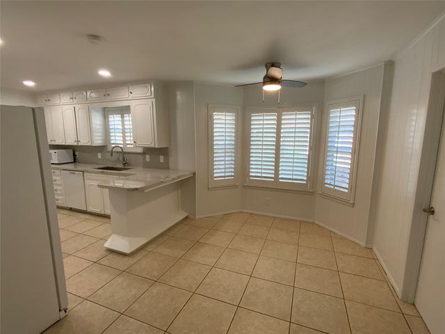 2116 Stratford Drive, Bedford, TX 76021