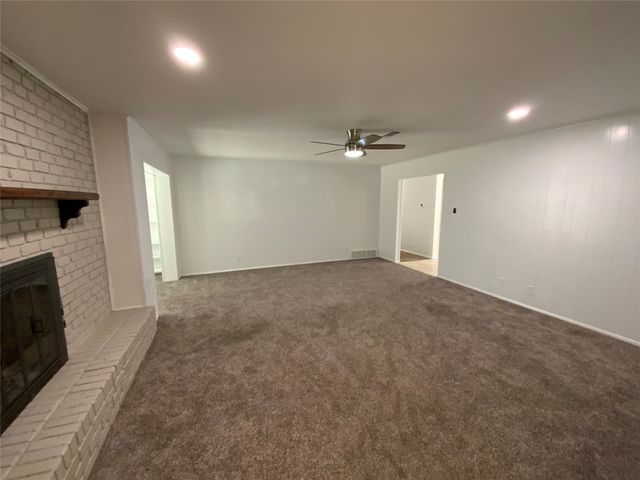 2116 Stratford Drive, Bedford, TX 76021