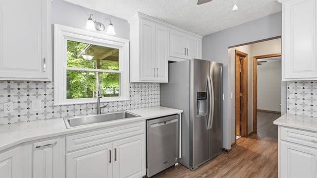 134 Starlight Trl, Manchester, TN 37355