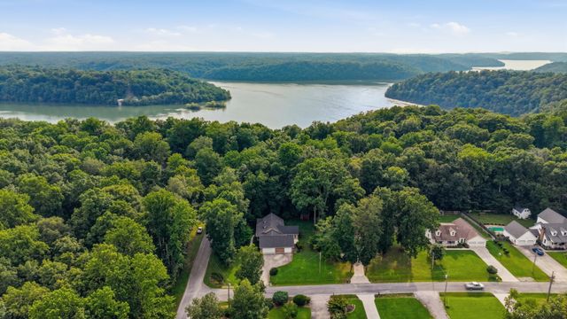 134 Starlight Trl, Manchester, TN 37355