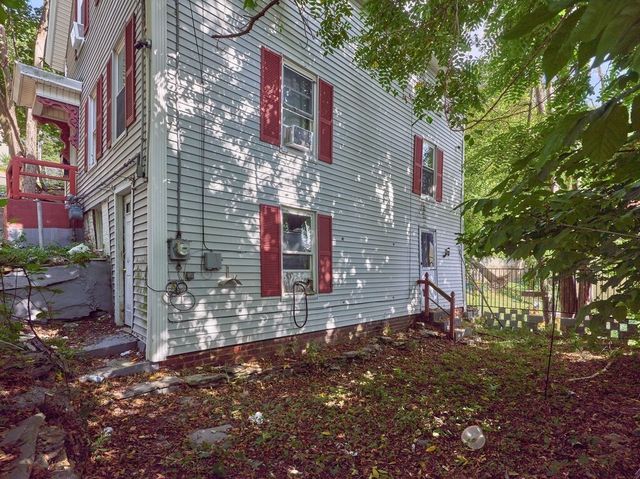5 Jay St, Fitchburg, MA 01420