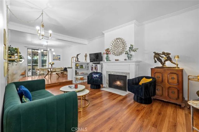 3200 Fairesta Street 17, La Crescenta, CA 91214
